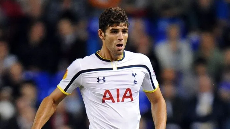 Federico Fazio Là Ai? Sự Nghiệp Bóng Đá Thành Công Của Nam Cầu Thủ