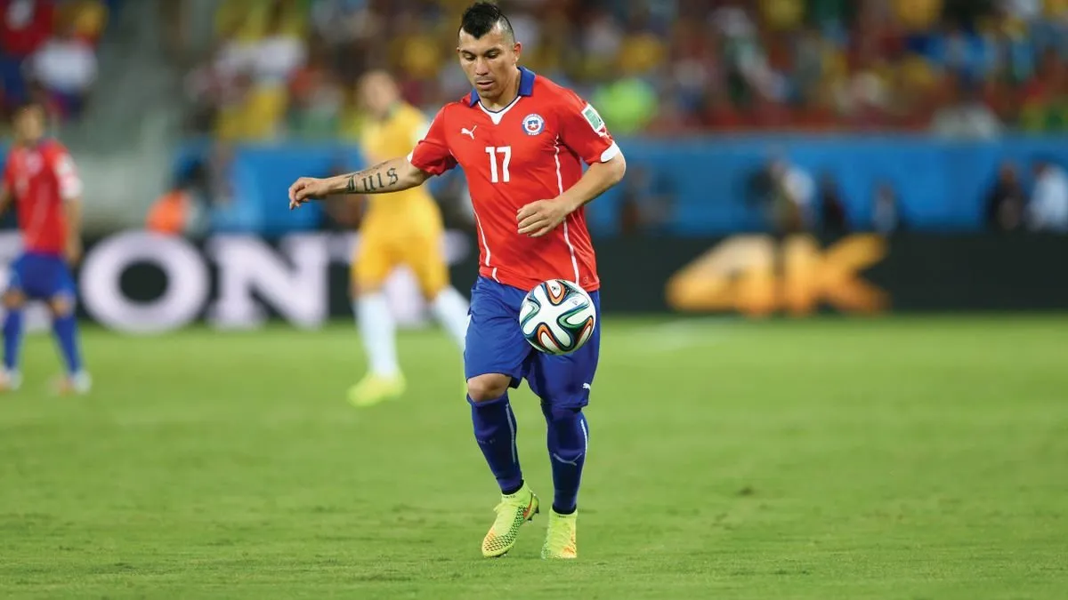 Gary Medel Là Ai? – Cầu thủ Chuyên Nghiệp Người Chile