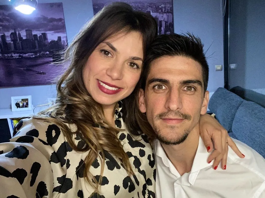 Nuria Moreno Là Ai? Cuộc Đời Vợ Cầu Thủ Gerard Moreno