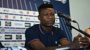 Samuel Kalu Là Ai? Cầu Thủ Chuyên Nghiệp Người Nigeria