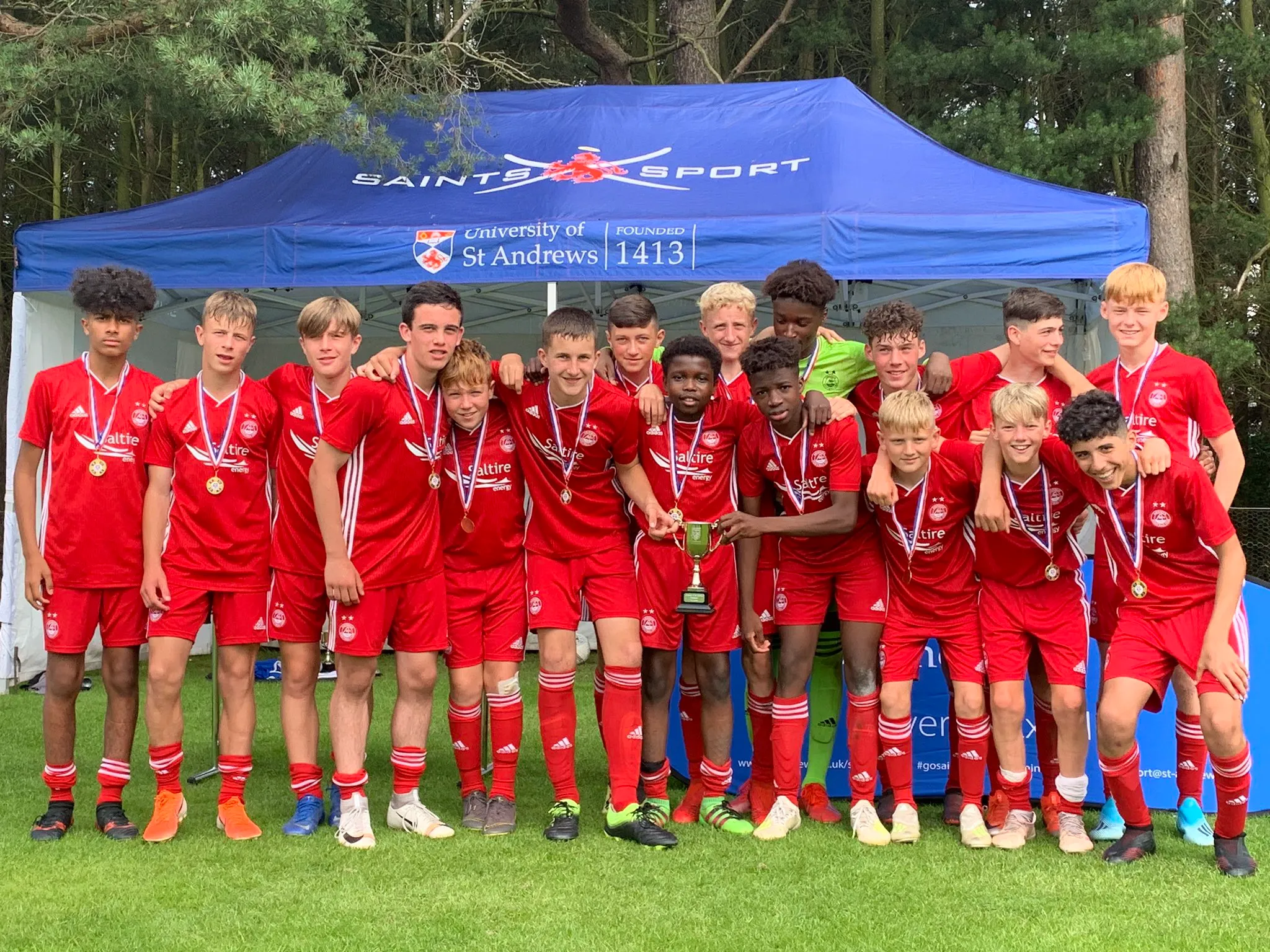 Aberdeen FC Youth Academy on Twitter: "Congratulations to @AberdeenFC U15s who have won the annual St Andrews Academy Tournament following a 2-0 victory in the final against Rangers. ? https://t.co/47KNXxjmbS" / Twitter