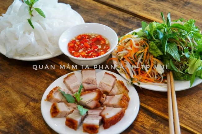 Top 10 Quán bánh ướt cuốn thịt nướng tại Huế ngon nhất