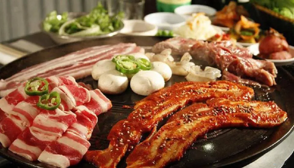 TOP 7 Địa Chỉ Buffet Nướng Ngon, Chất Lượng Tại Hội An